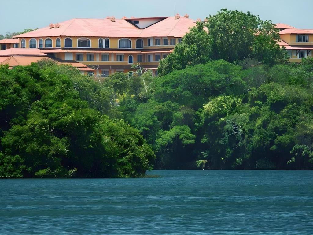 Hotel Melia Panama Canal Colon Exteriér fotografie